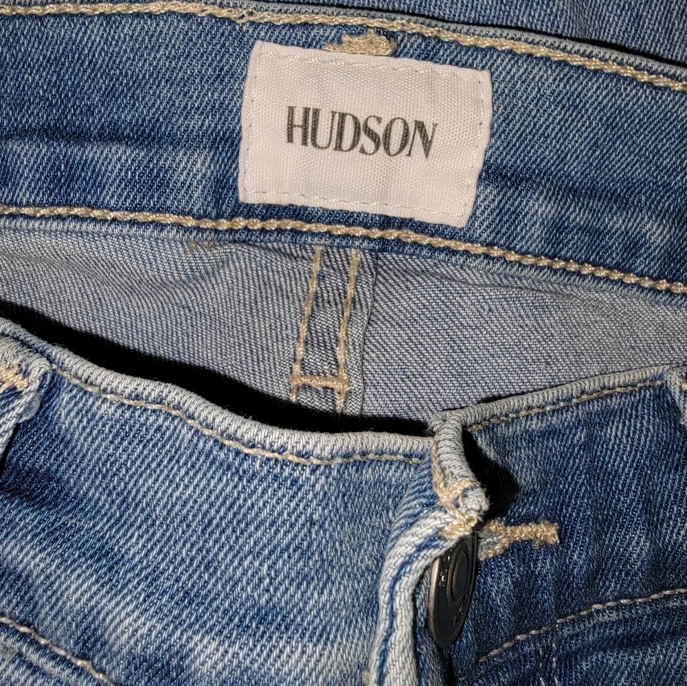 Hudson Natalie Jeans Size 27 Distressed - Picture 5 of 11